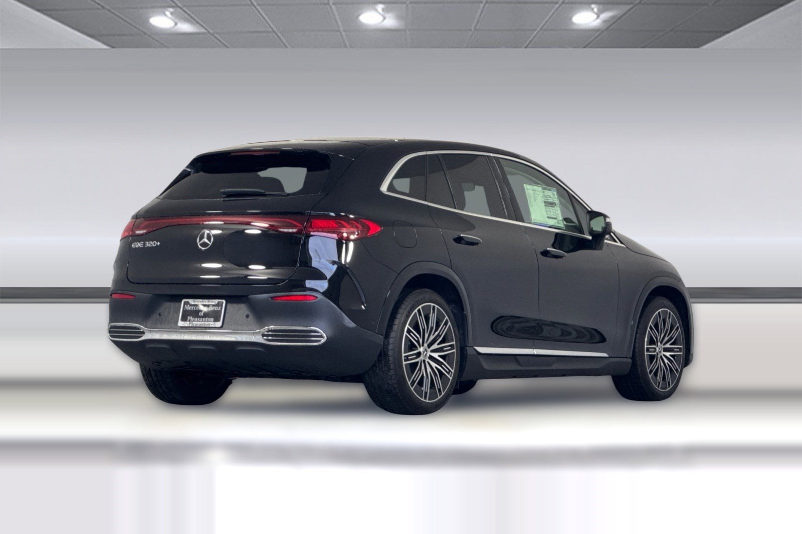 2026 Mercedes-Benz EQE 320+ photo 3