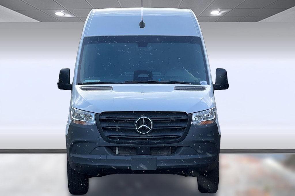 New 2025 Mercedes-Benz Sprinter 2500 Standard Roof 4-Cyl Diesel HO Van Cargo Van