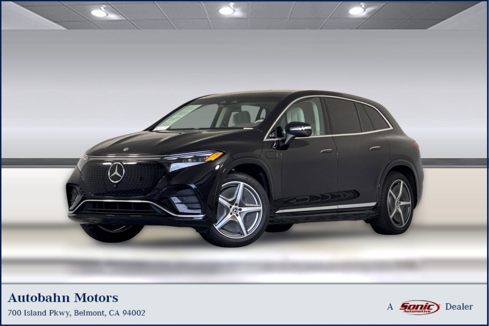 2023 Mercedes-Benz EQS SUV Base's photo