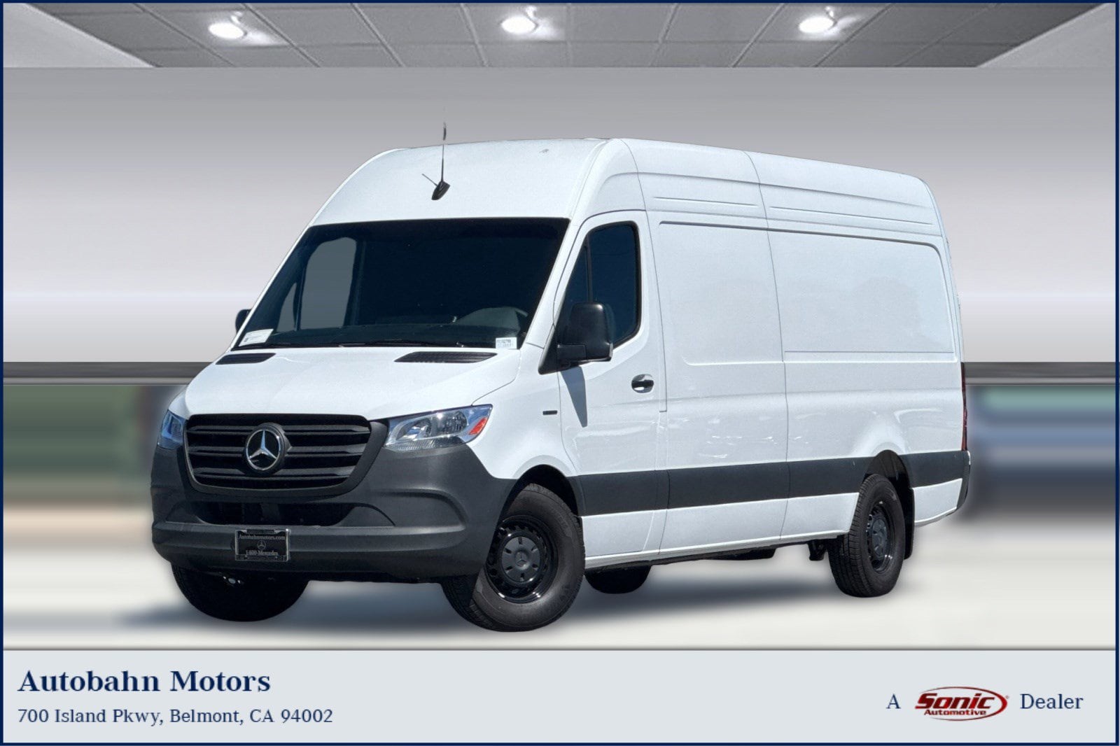 2024 Mercedes-Benz eSprinter Cargo Van Base's photo