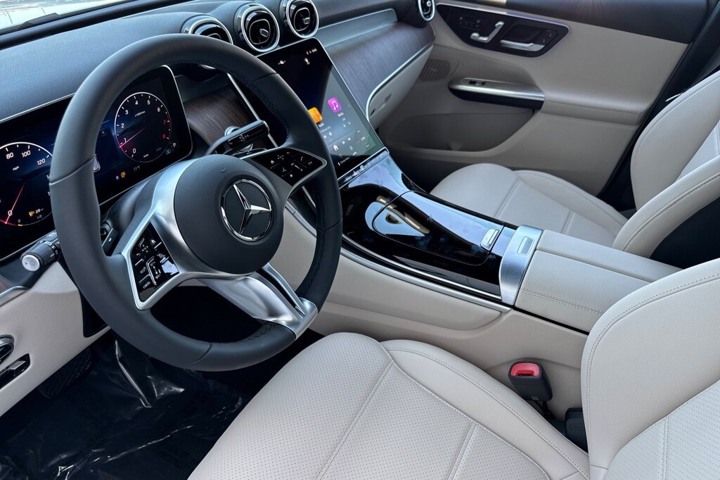 New 2026 Mercedes-Benz GLC 300 4MATIC SUV