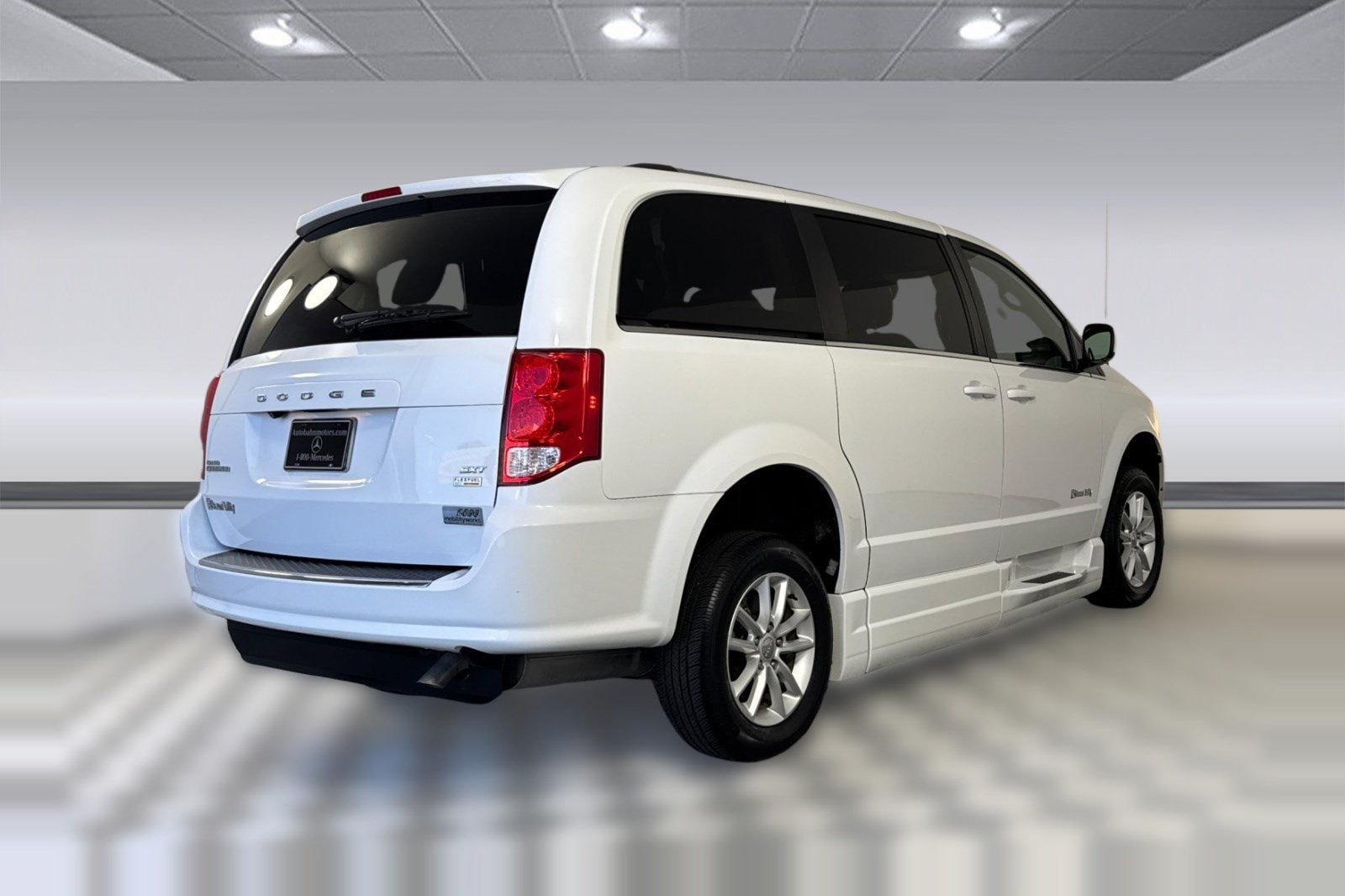 Grand Caravan SXT Van Passenger Van