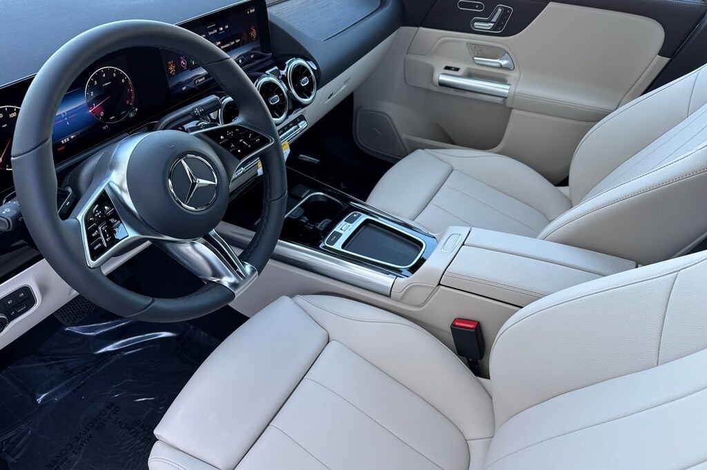New 2026 Mercedes-Benz GLA 250 SUV