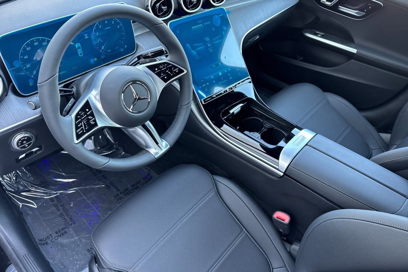 2025 Mercedes Benz C 300 Sedan photo 4