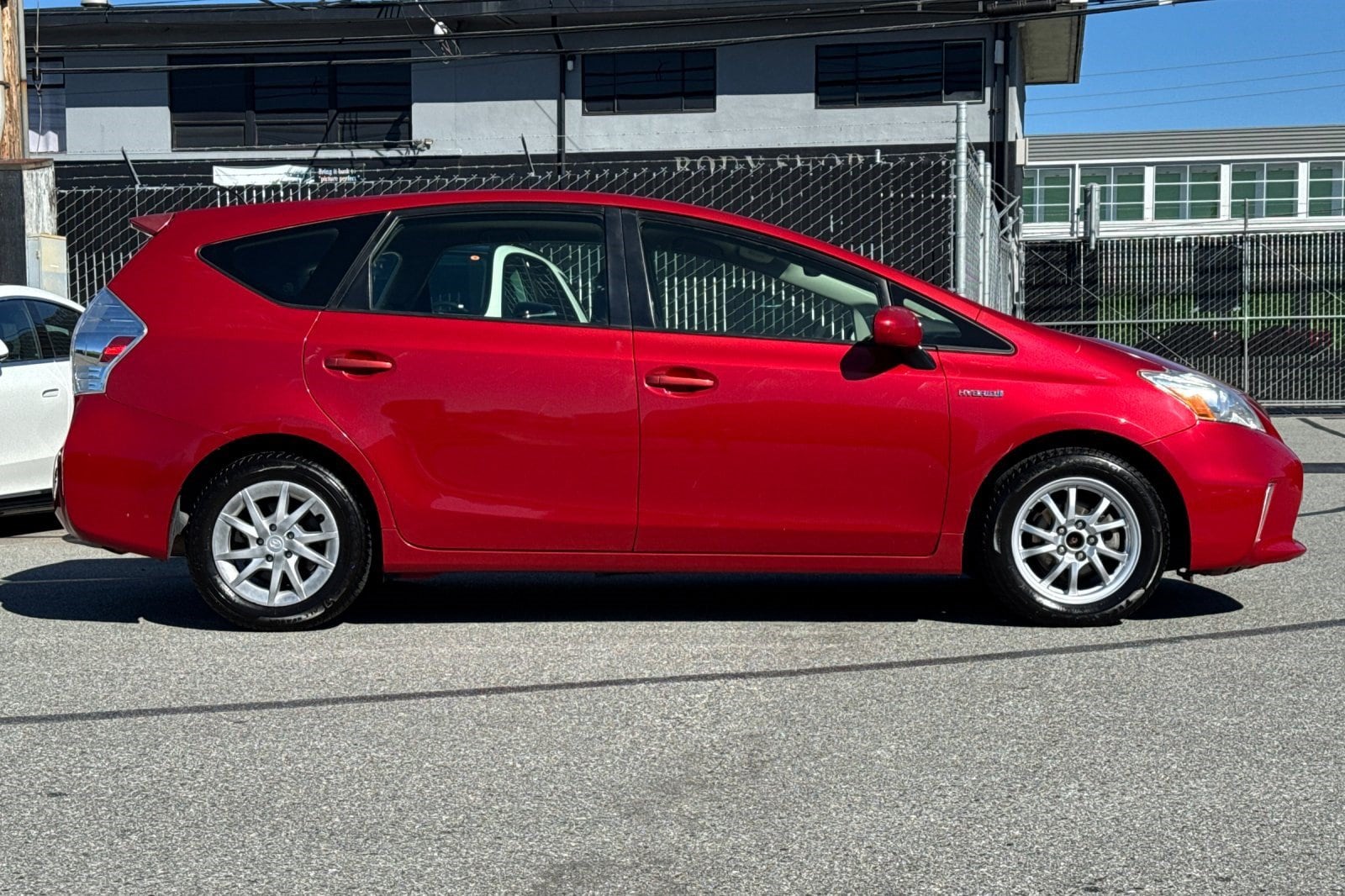 Prius V Two Wagon