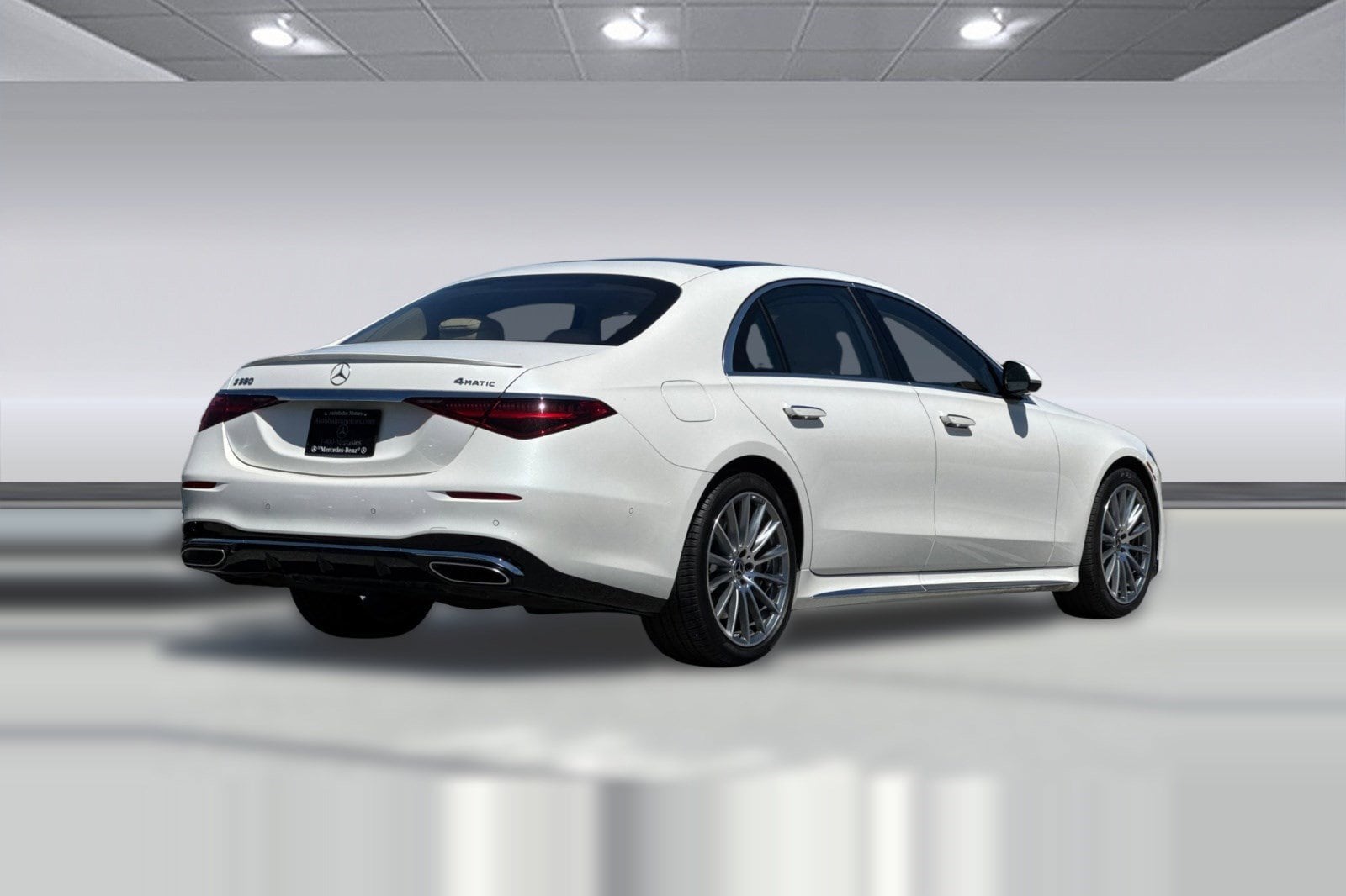 2023 Mercedes-Benz S-Class S 580 photo 3