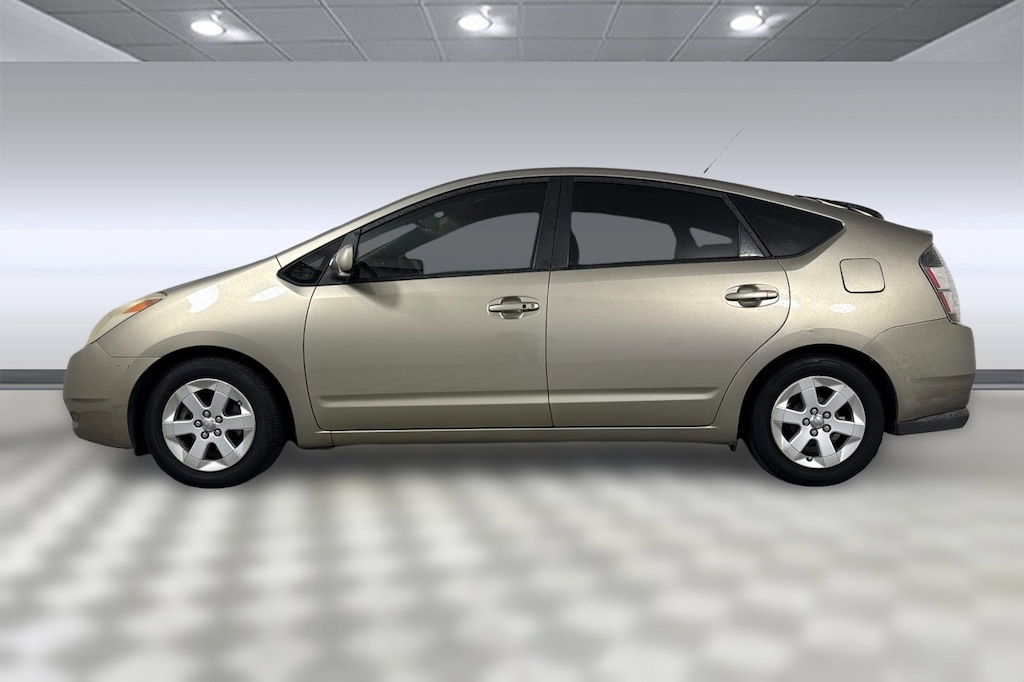 Used 2005 Toyota Prius Sedan
