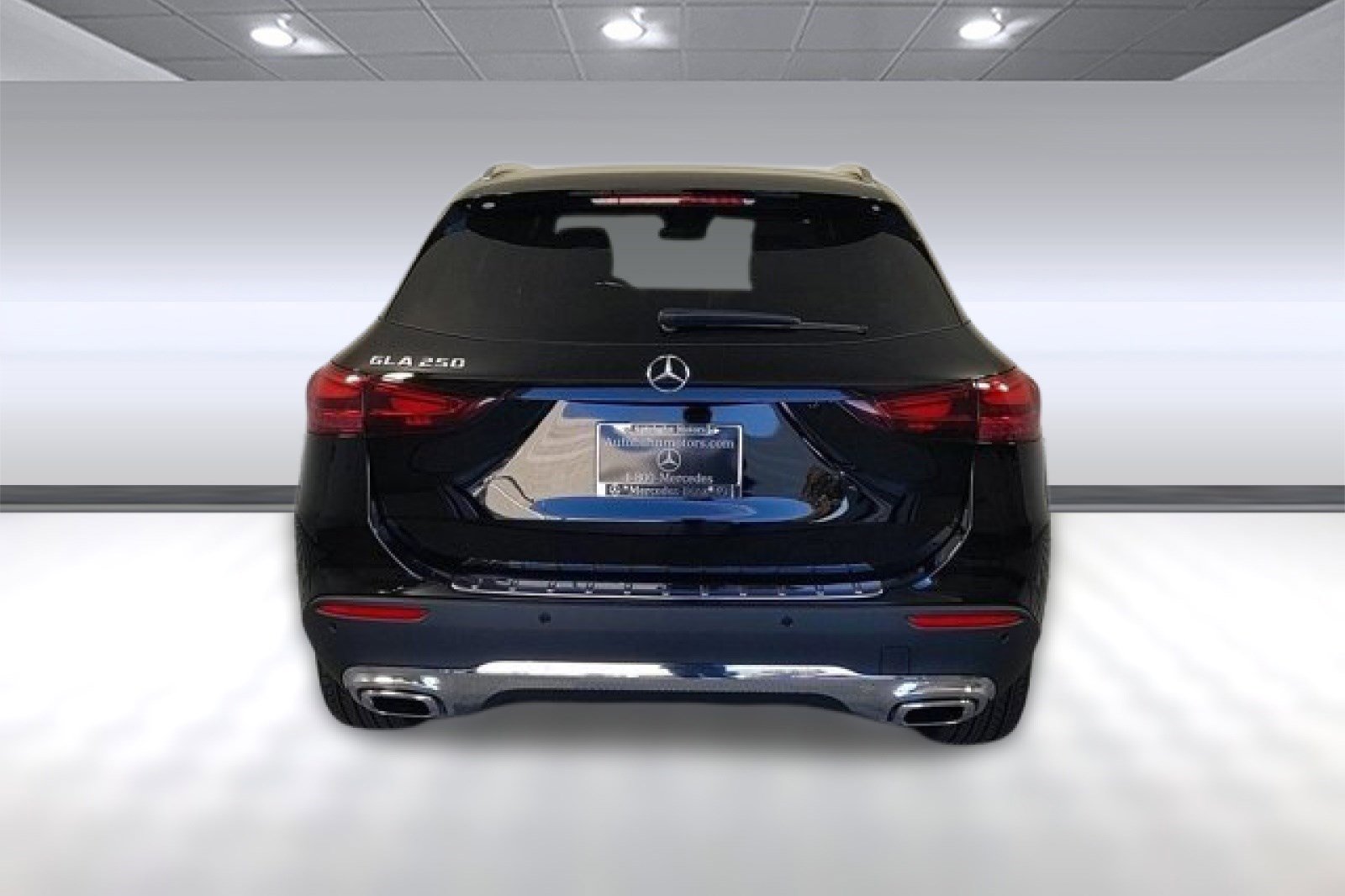 2025 Mercedes Benz GLA 250 photo 4