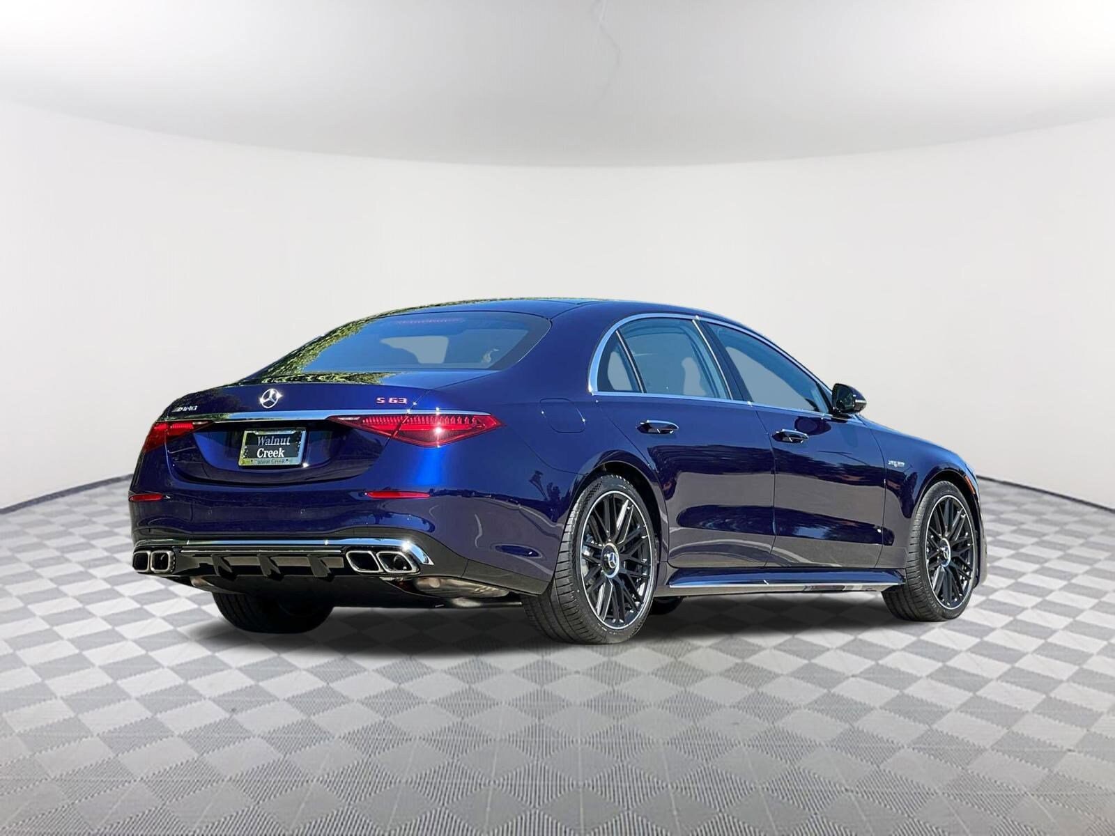 2024 Mercedes Benz S AMG 63 e 4MATIC photo 4