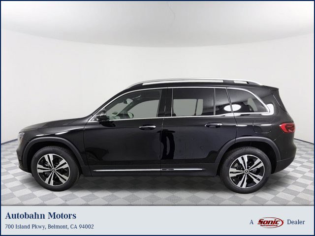2025 Mercedes-Benz GLB Base's photo