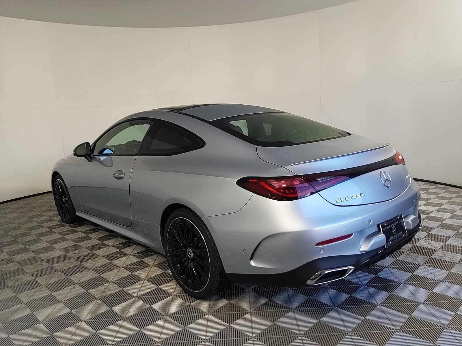 2024 Mercedes Benz CLE 450 photo 3