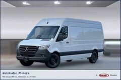 2025 Mercedes-Benz Sprinter 2500 High Roof 4-Cyl Diesel HO Van Cargo Van
