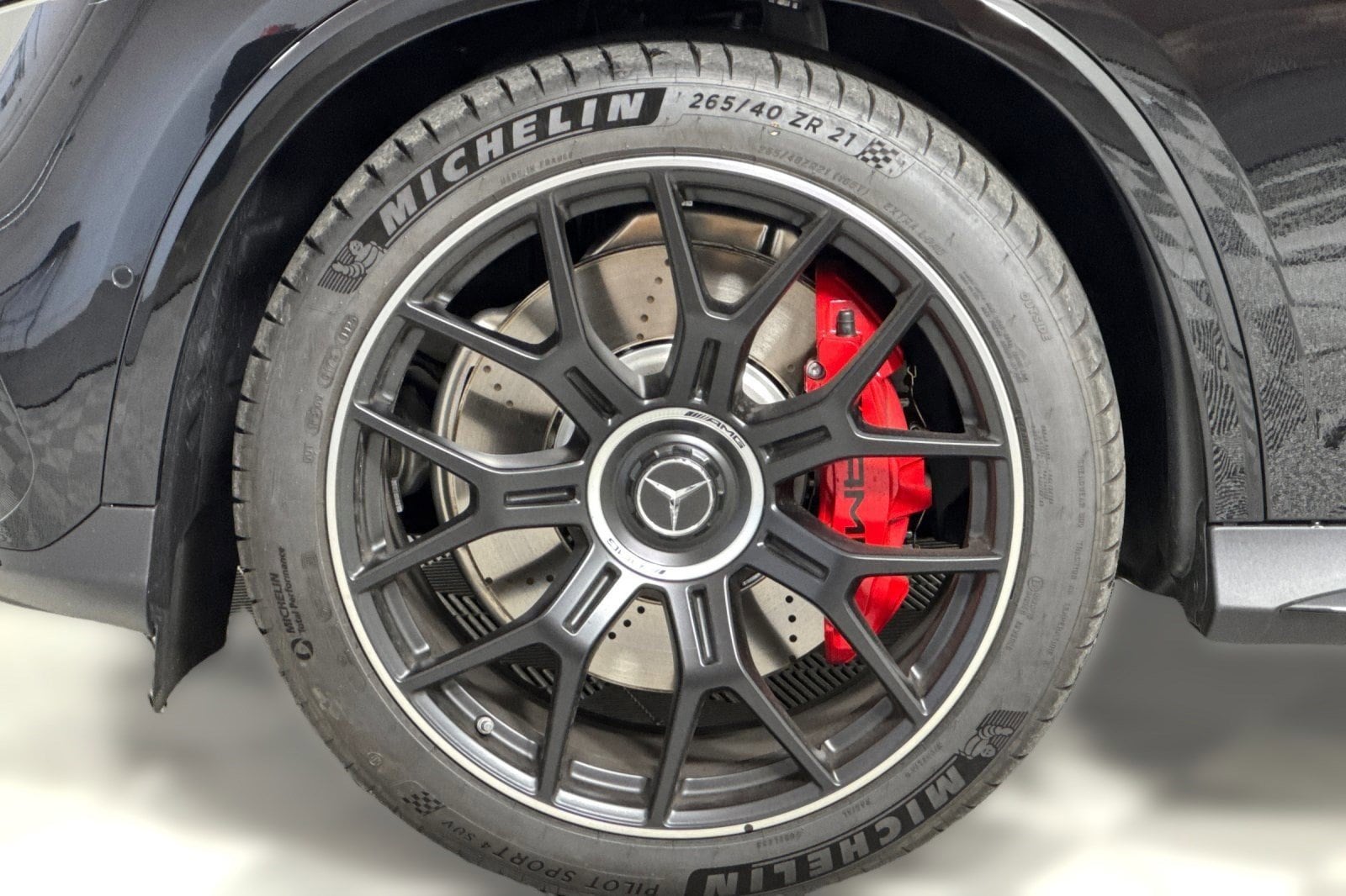 2025 Mercedes-Benz GLC AMG GLC63 S - Photo 12