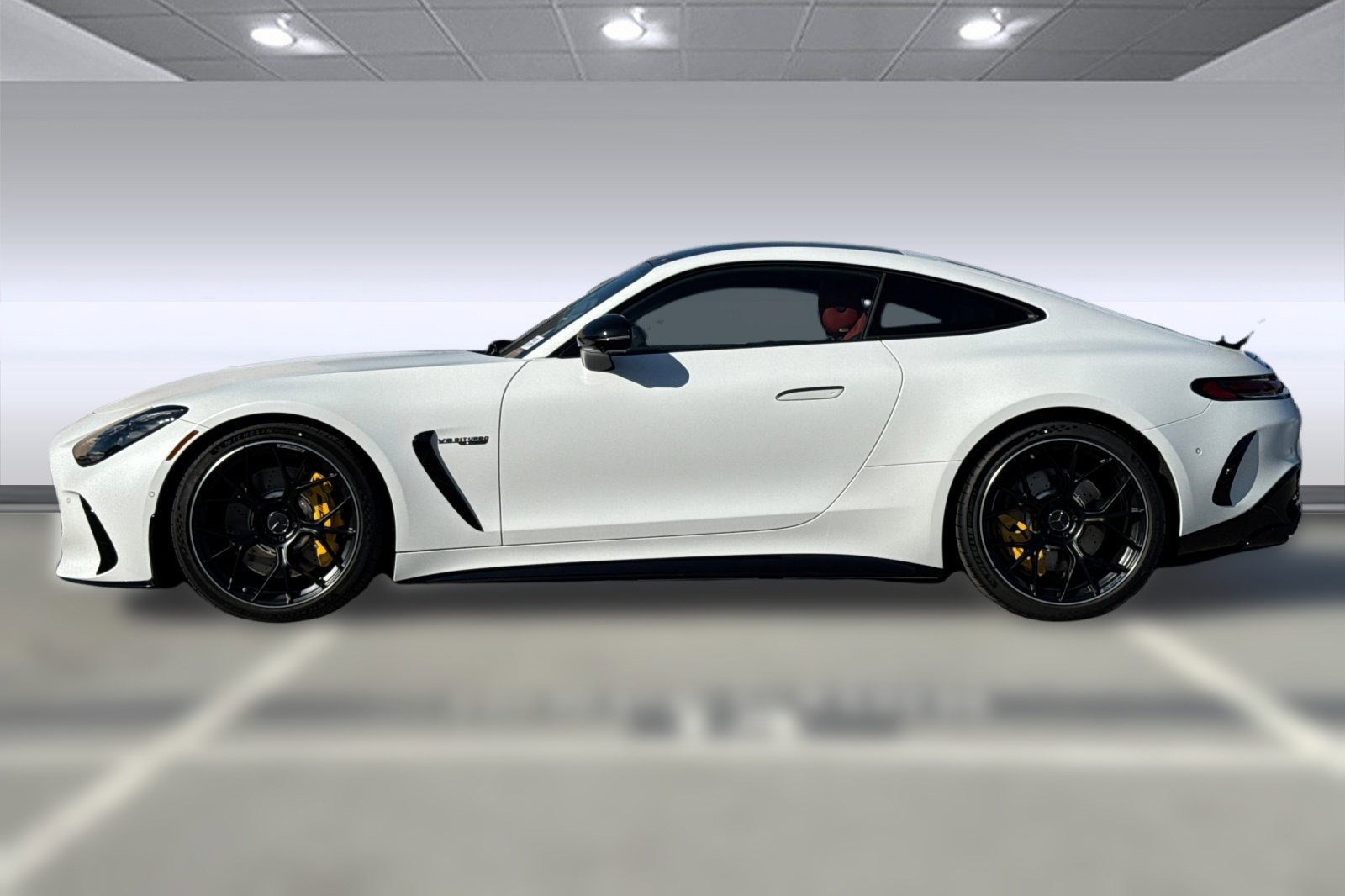 2026 Mercedes Benz AMG GT photo 2