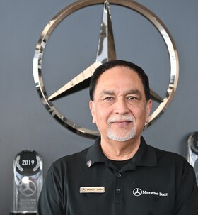 Staff member Jagdeep Jhaj from ID_e6d4fc