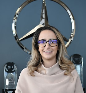 Staff member Eilonet Koochou from ID_c5cf61a0de30