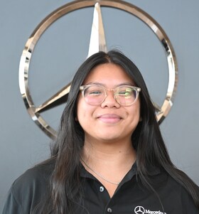 Staff member Robin Pilapil from ID_d6383f