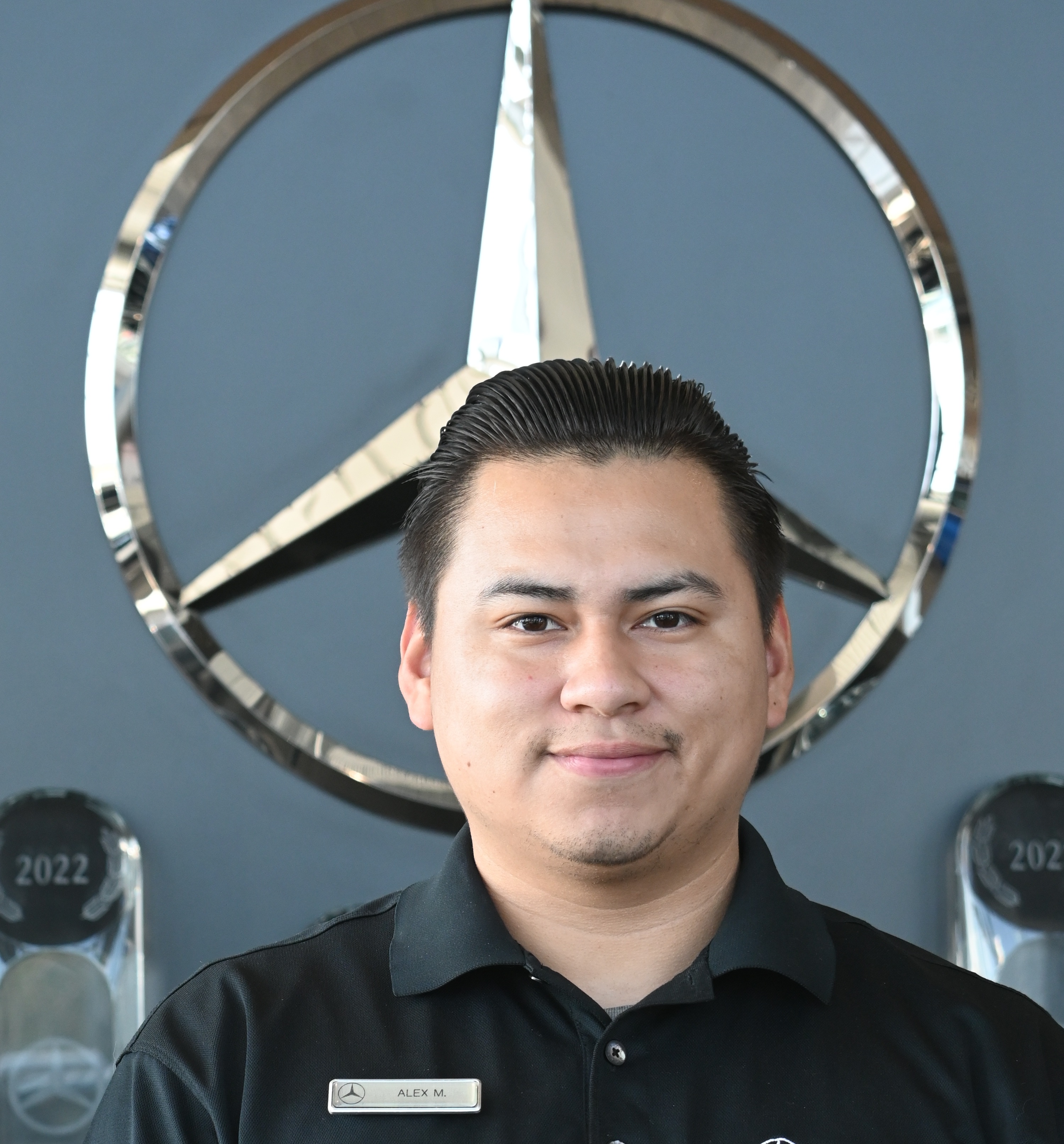Staff member Alexandro Morales from ID_5bde38