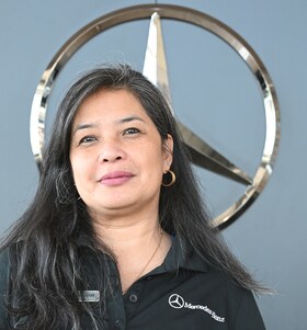 Staff member Narissa Louie from ID_11f122