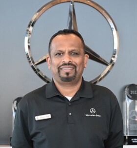 Staff member Vikram Giroh from ID_11f122