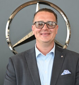 Staff member Stan Mojaisky from ID_c5cf61a0de30