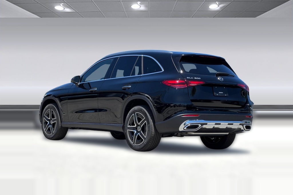 New 2026 Mercedes-Benz GLC 300 SUV