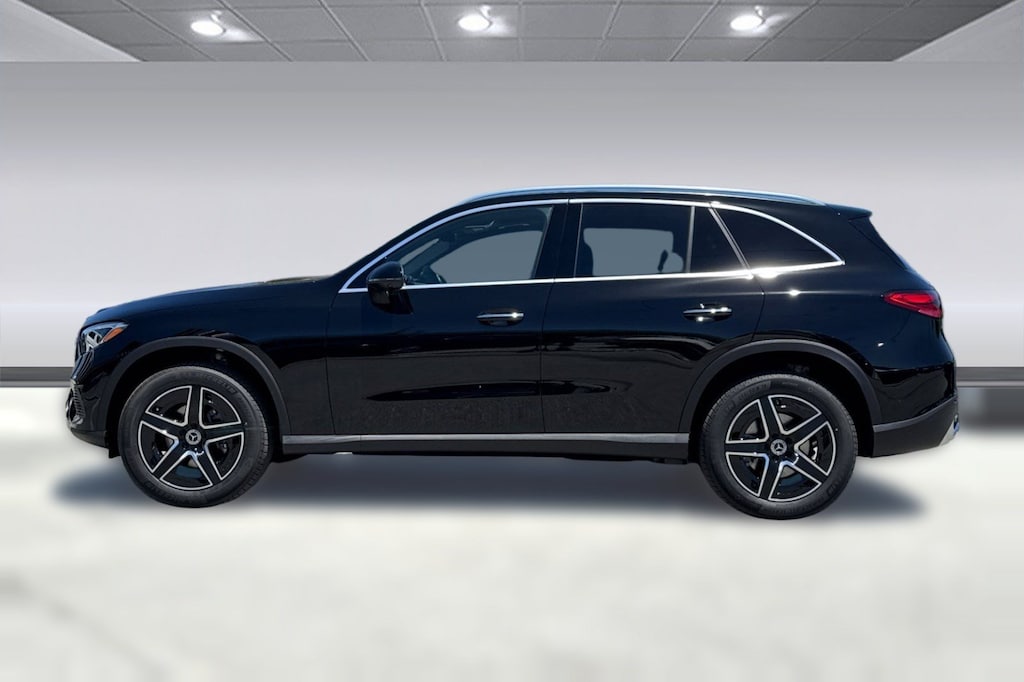 New 2026 Mercedes-Benz GLC 300 SUV