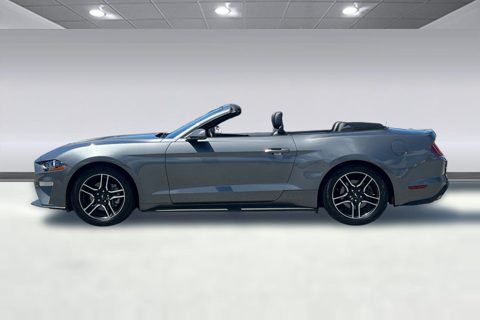 Used 2021 Ford Mustang EcoBoost Premium with VIN 1FATP8UH0M5120600 for sale in Belmont, CA