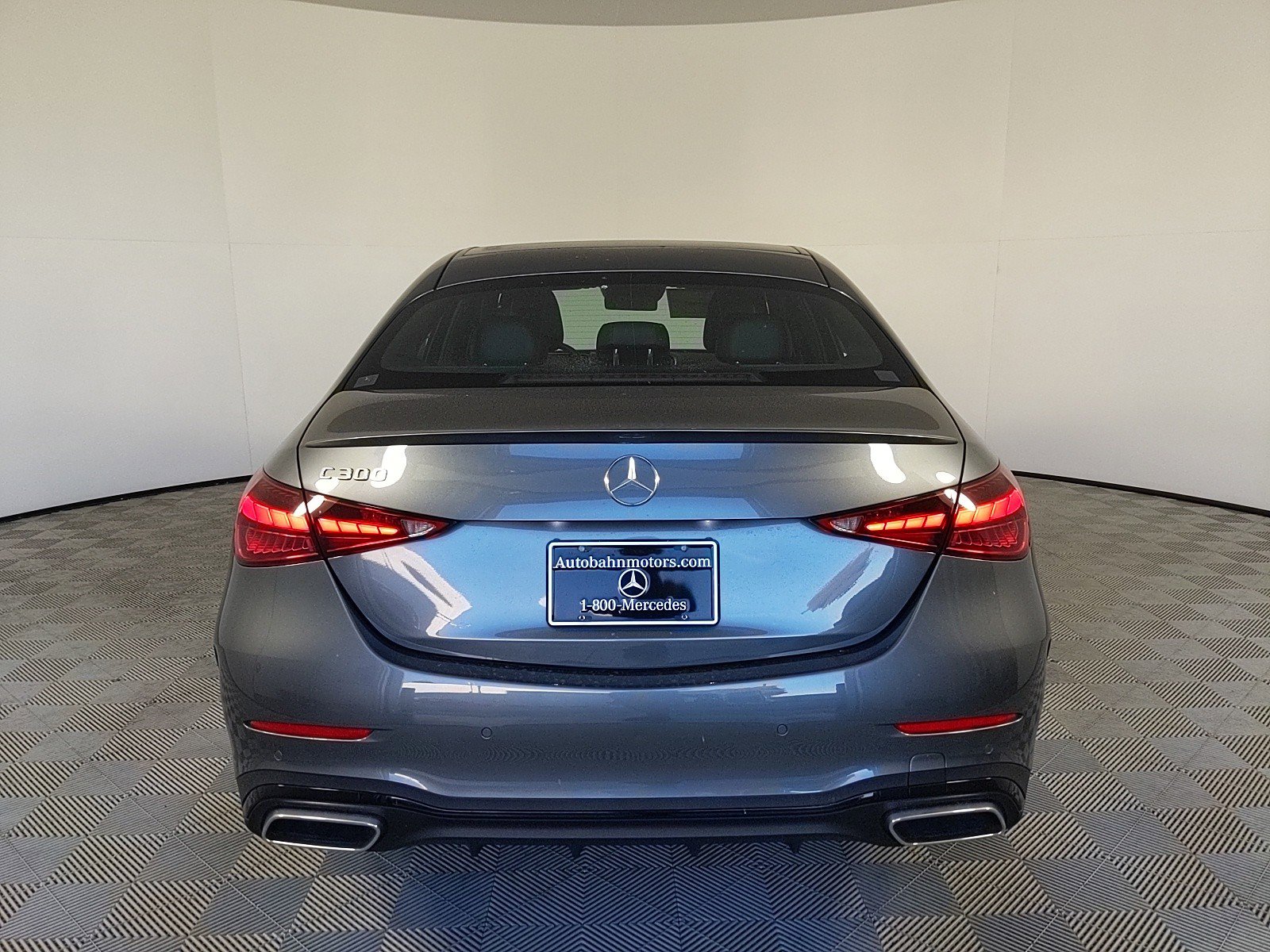 2024 Mercedes Benz C 300 photo 4