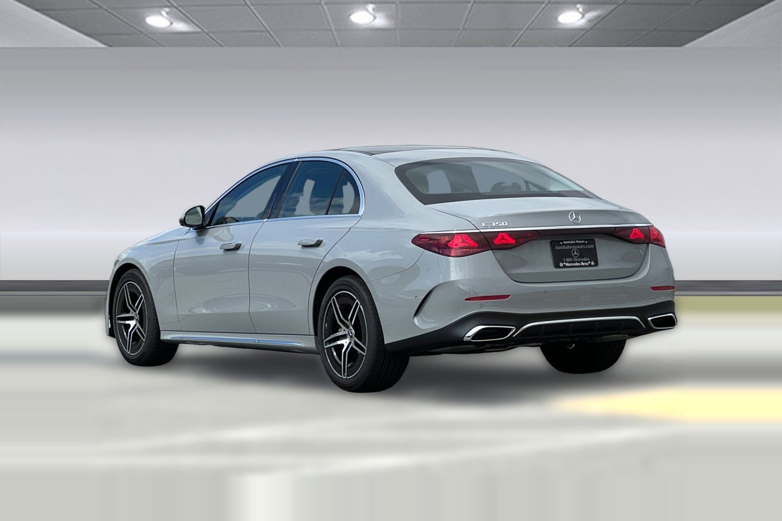 2026 Mercedes-Benz E-Class E 350 photo 2