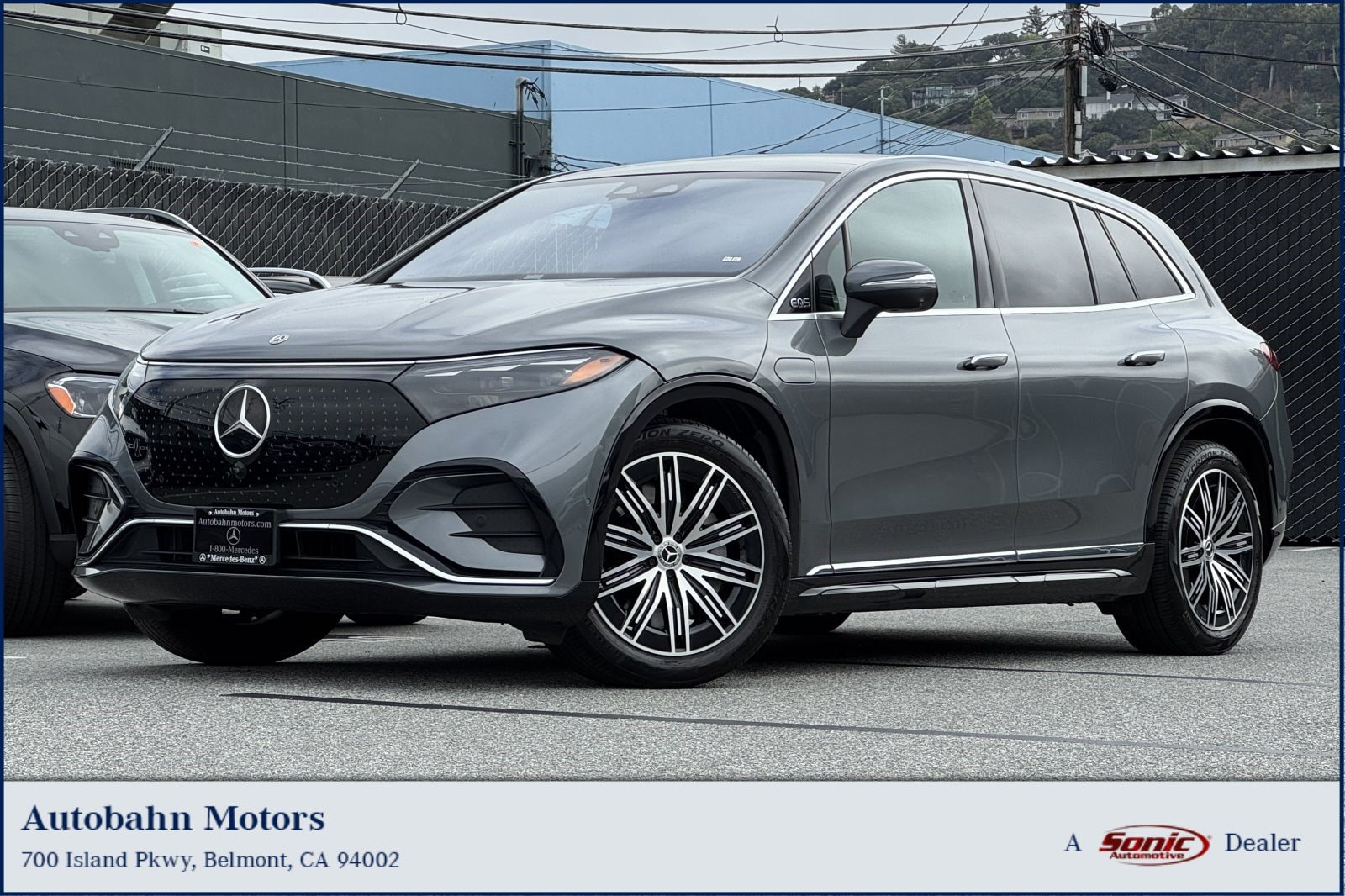 2023 Mercedes-Benz EQS SUV EQS 450+'s photo