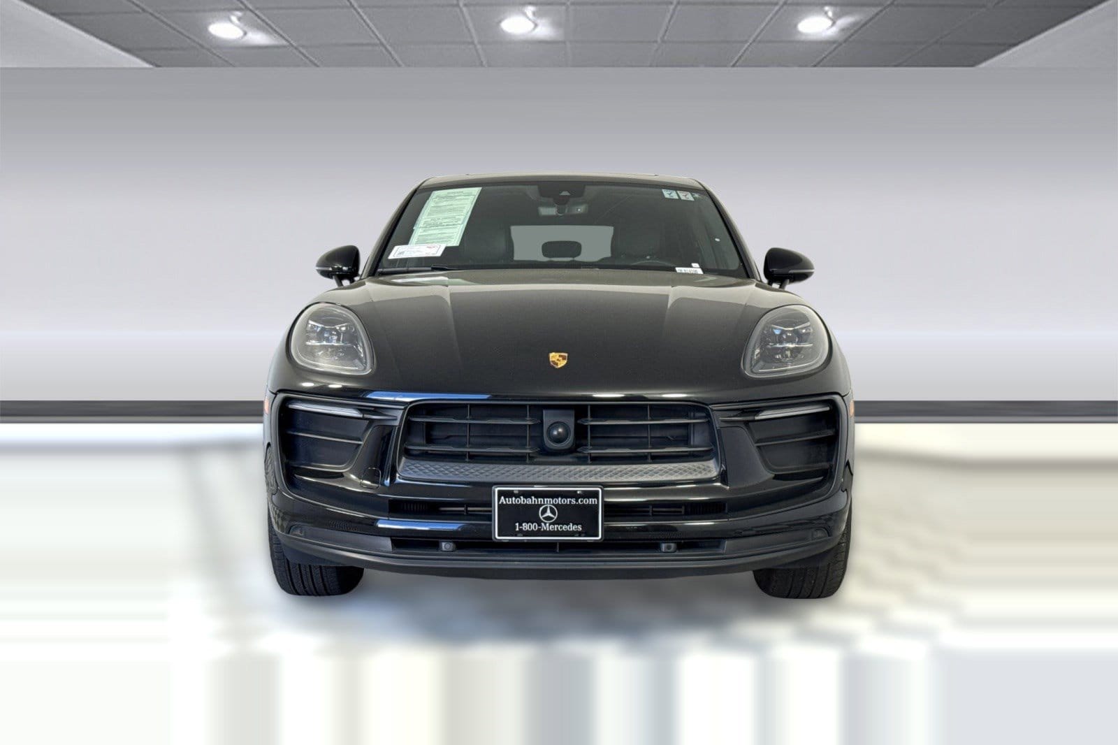 2024 Porsche Macan photo 5