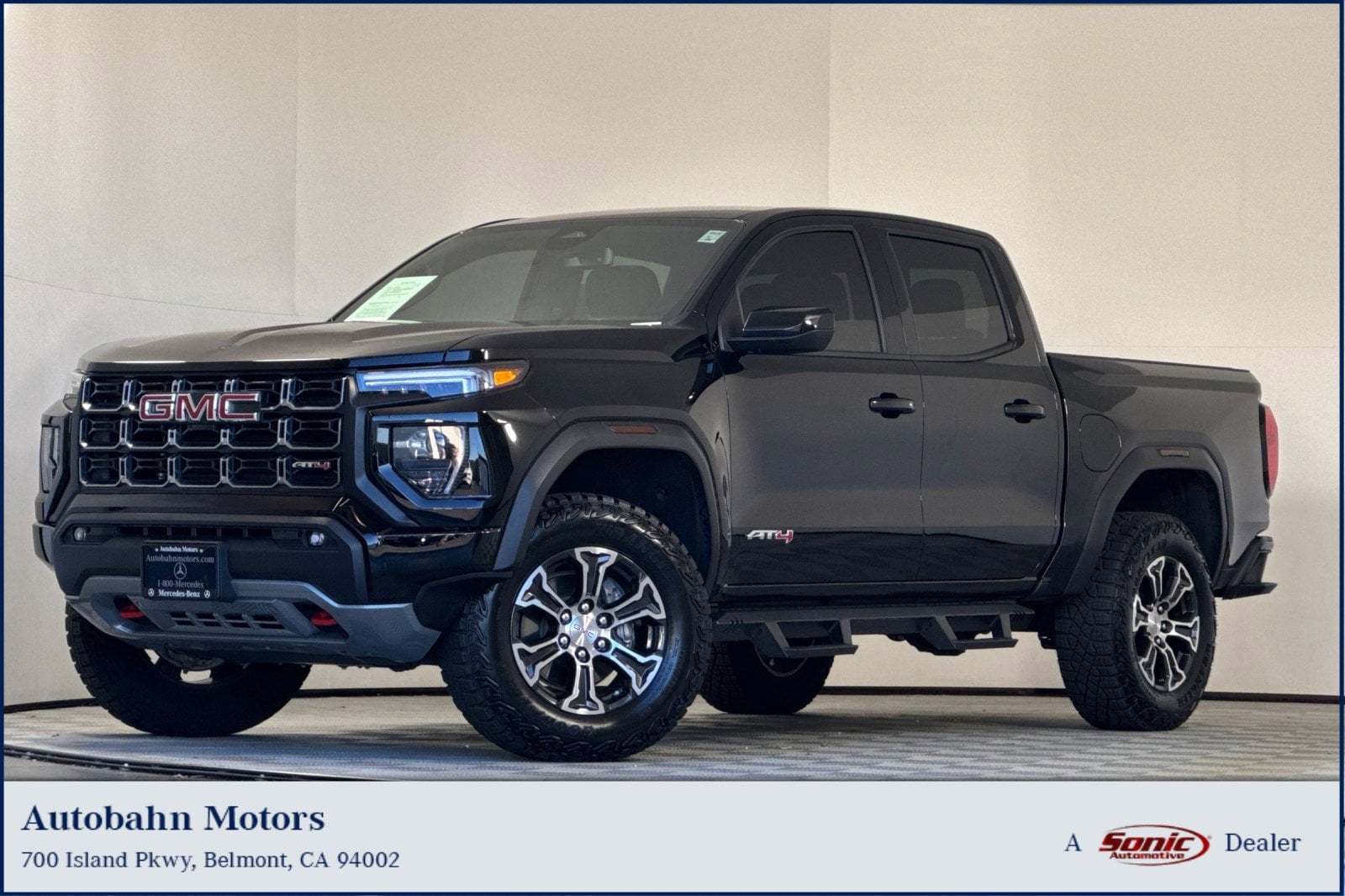 2024 GMC Canyon AT4's photo