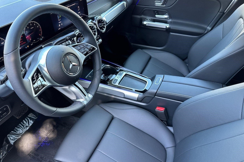 New 2026 Mercedes-Benz GLB 250 SUV