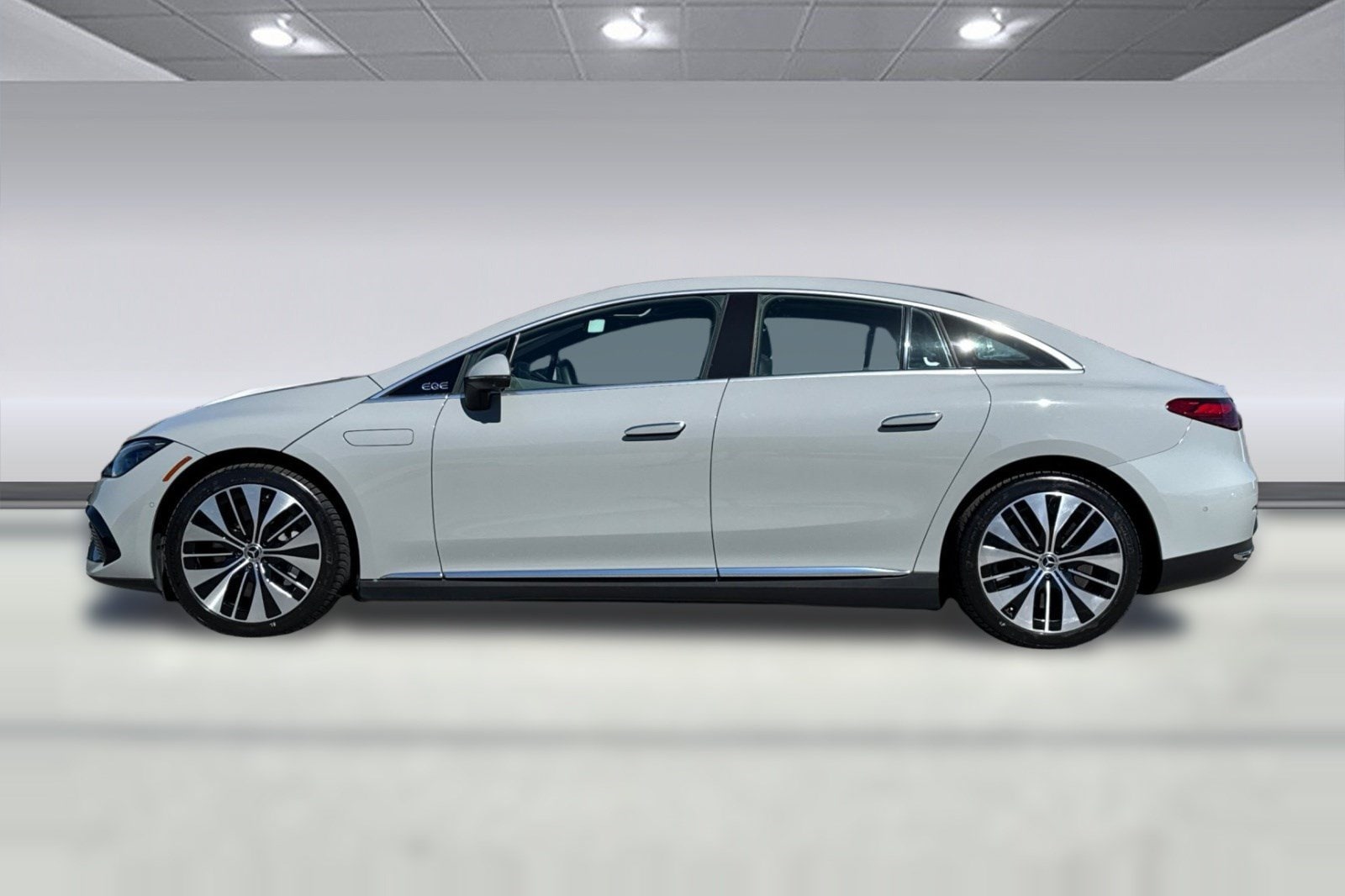EQE 350 4MATIC Sedan