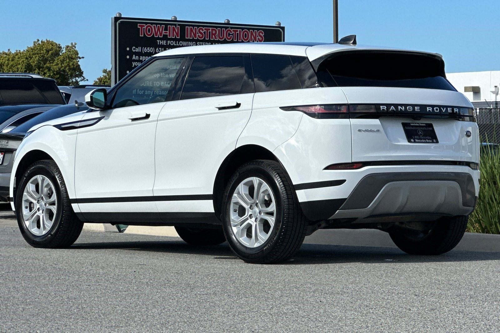 2020 Land Rover Range Rover Evoque S photo 2