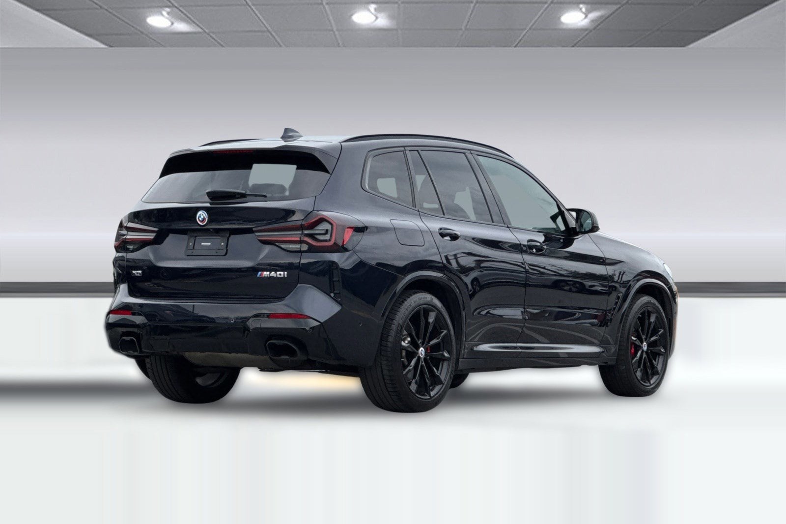 2023 BMW X3 M40i photo 3