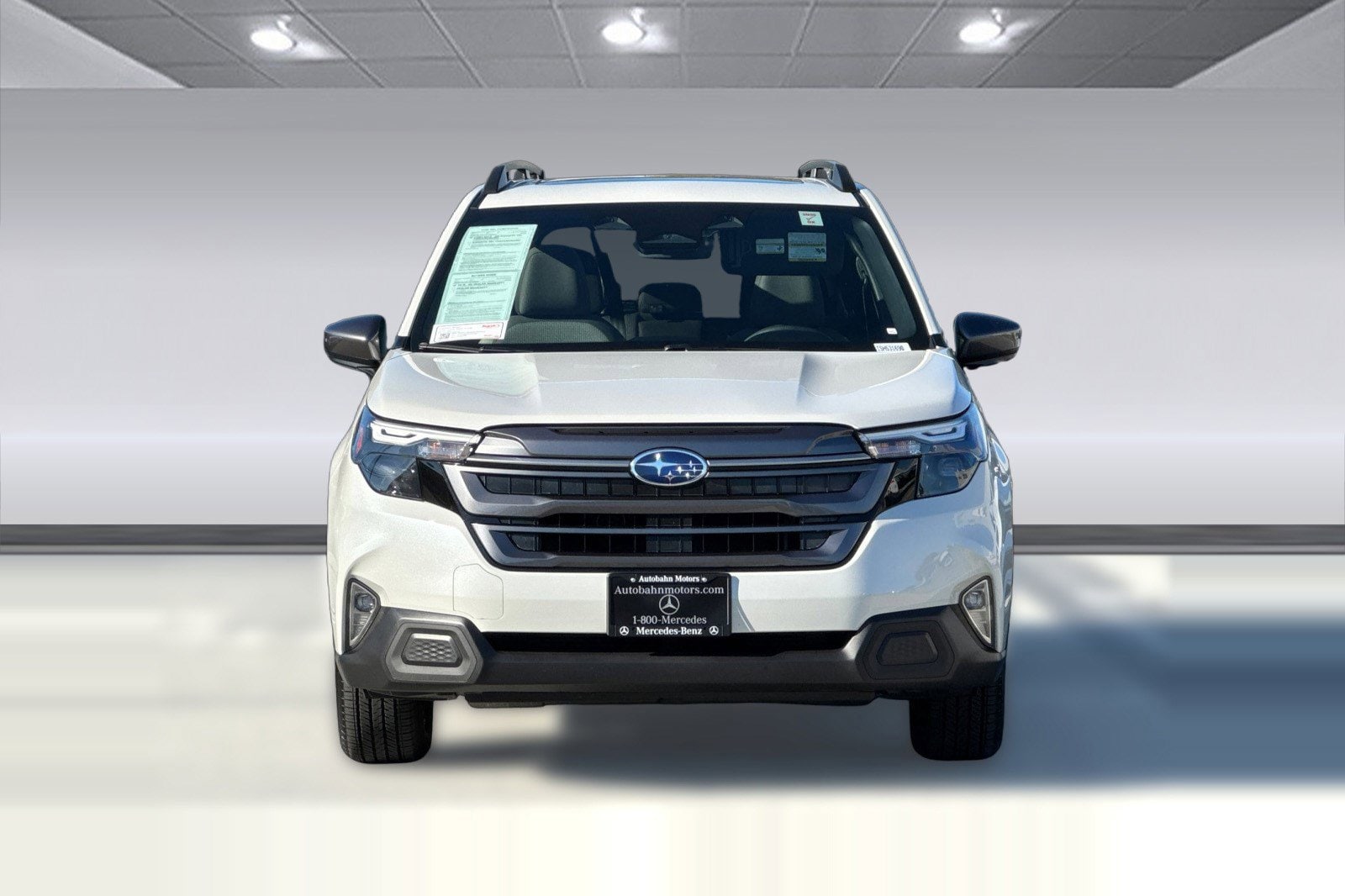 2025 Subaru Forester Premium photo 4