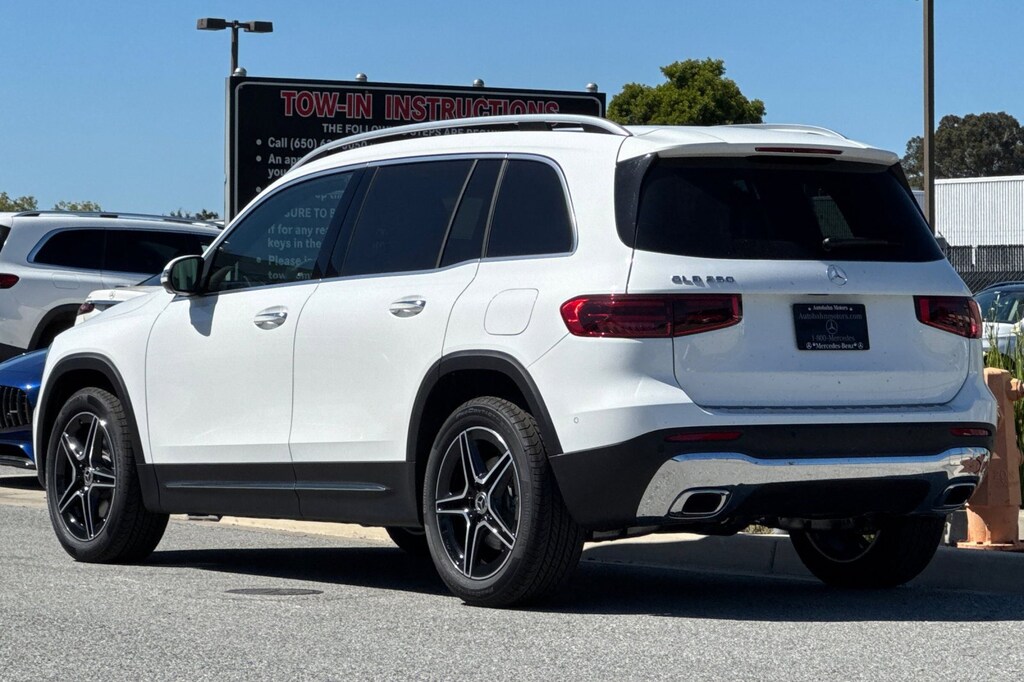 New 2026 Mercedes-Benz GLB 250 SUV