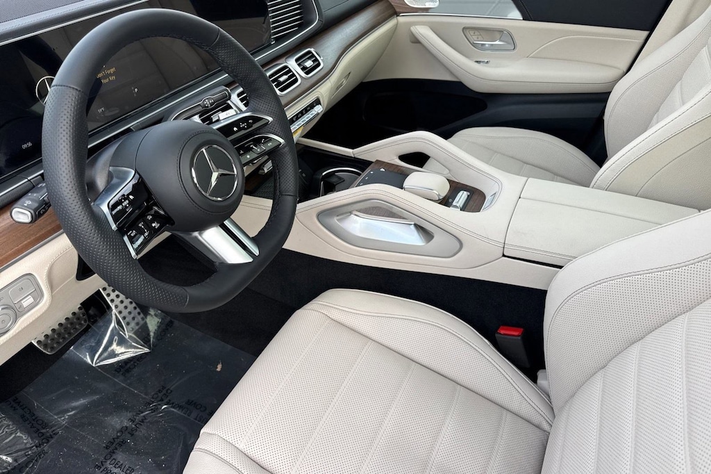 New 2026 Mercedes-Benz GLS 580 4MATIC SUV