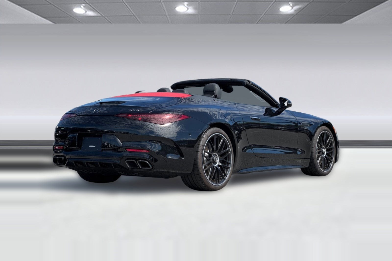 2024 Mercedes-Benz AMG SL 63 4MATIC photo 3