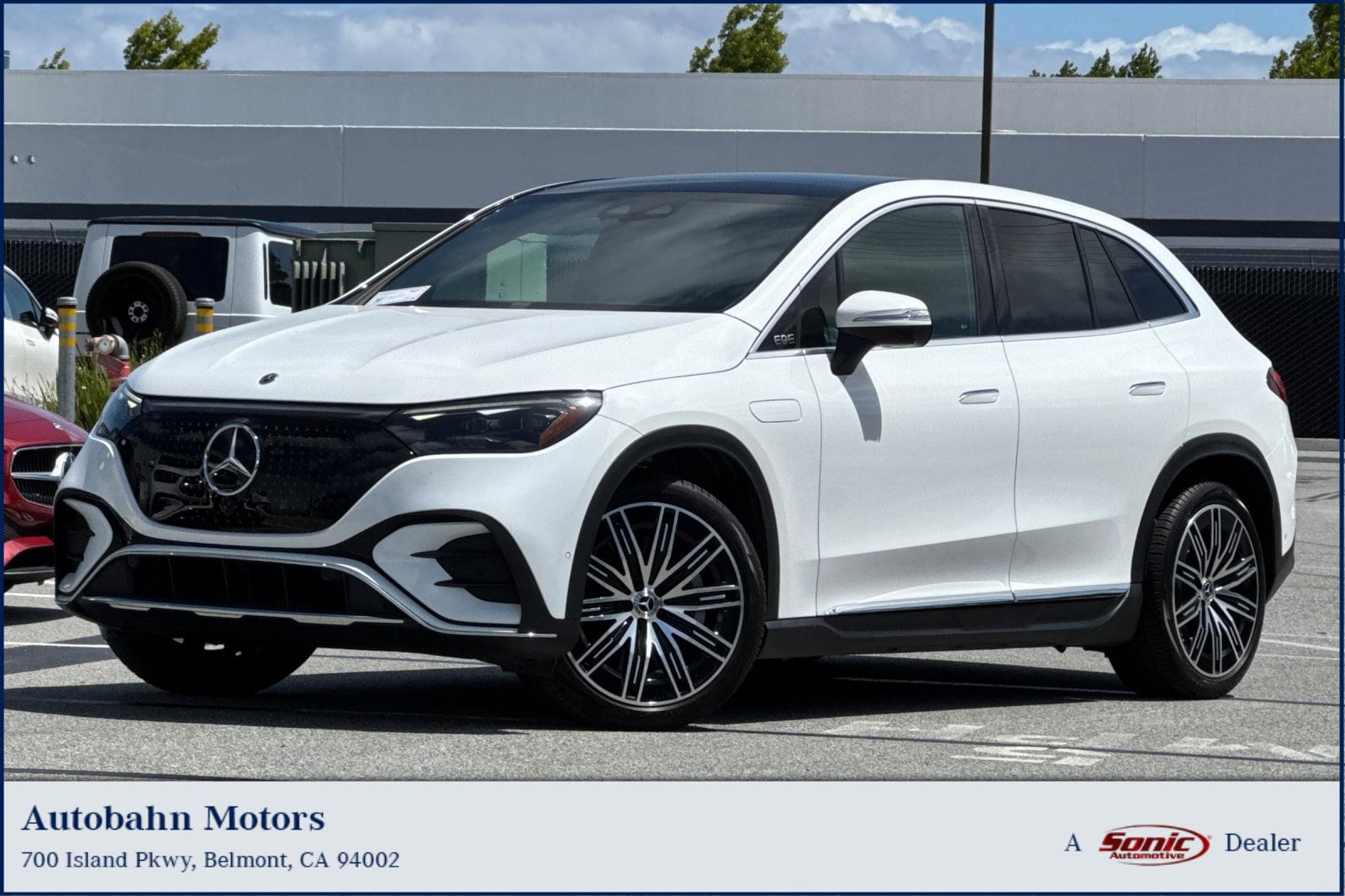2023 Mercedes-Benz EQE SUV EQE 350 4MATIC's photo