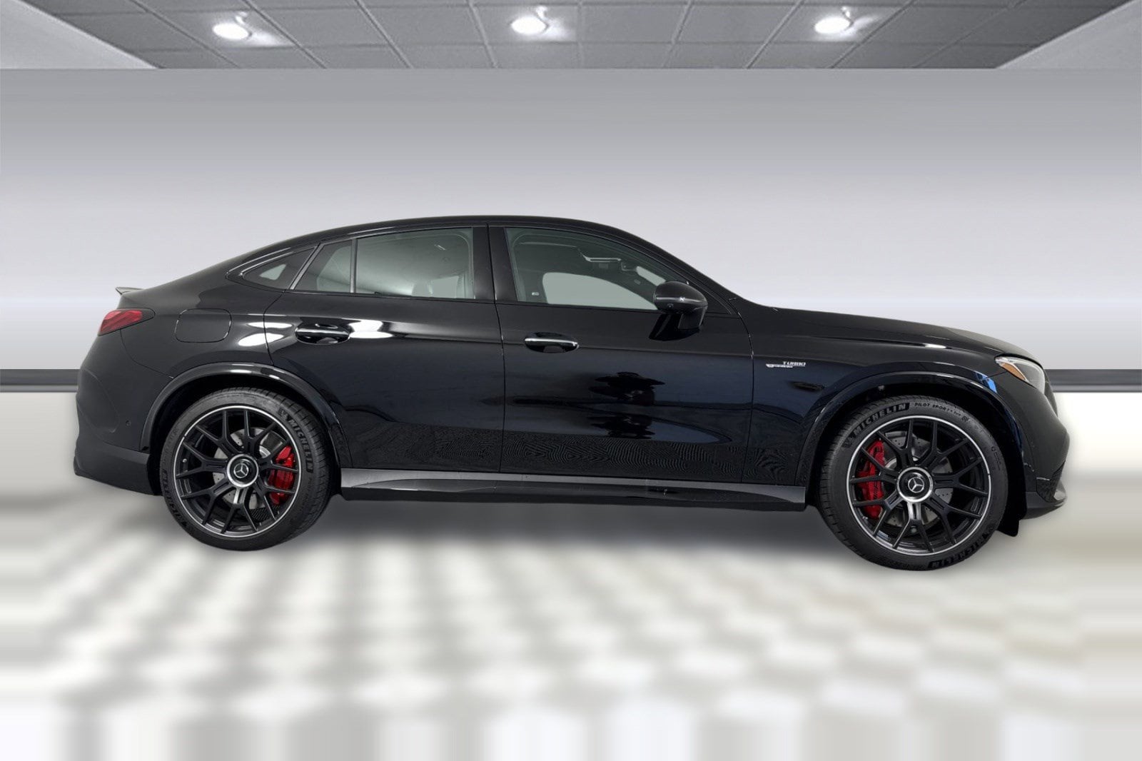 2025 Mercedes-Benz GLC AMG GLC63 S - Photo 8