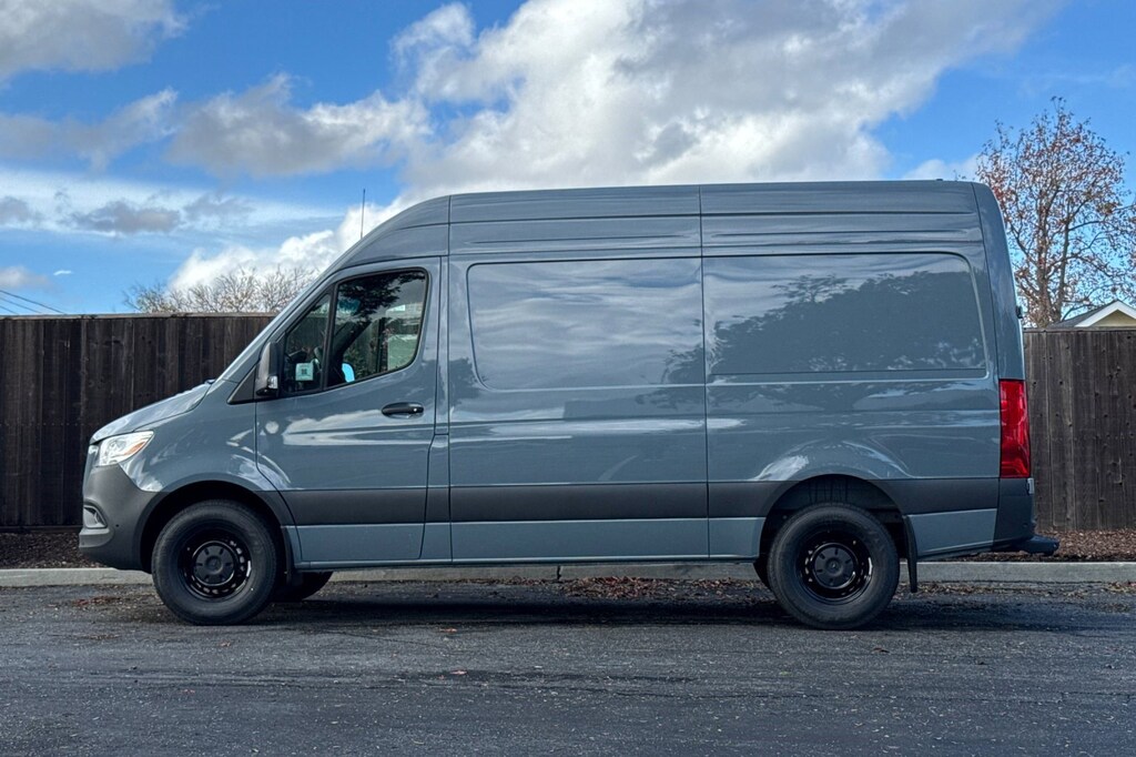 New 2026 Mercedes-Benz Sprinter 2500 Standard Roof 4-Cyl Diesel HO Van Cargo Van