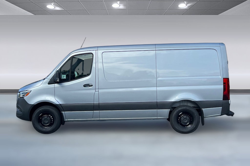 New 2026 Mercedes-Benz Sprinter 2500 Standard Roof 4-Cyl Diesel HO Van Cargo Van