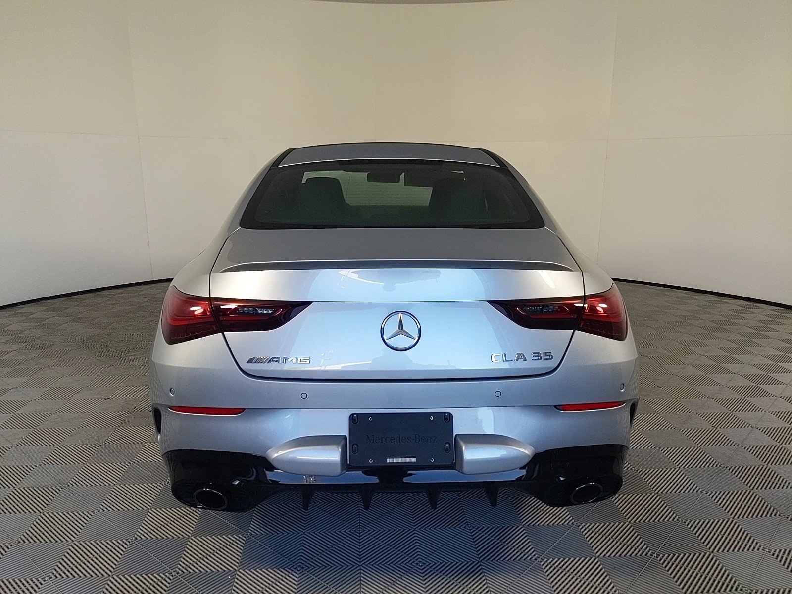 2025 Mercedes Benz CLA AMG 35 4MATIC photo 4