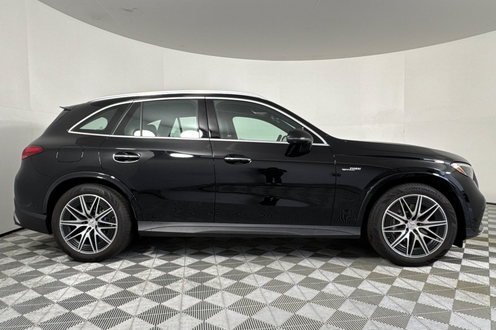 2025 Mercedes-Benz AMG GLC 63 4MATIC SUV