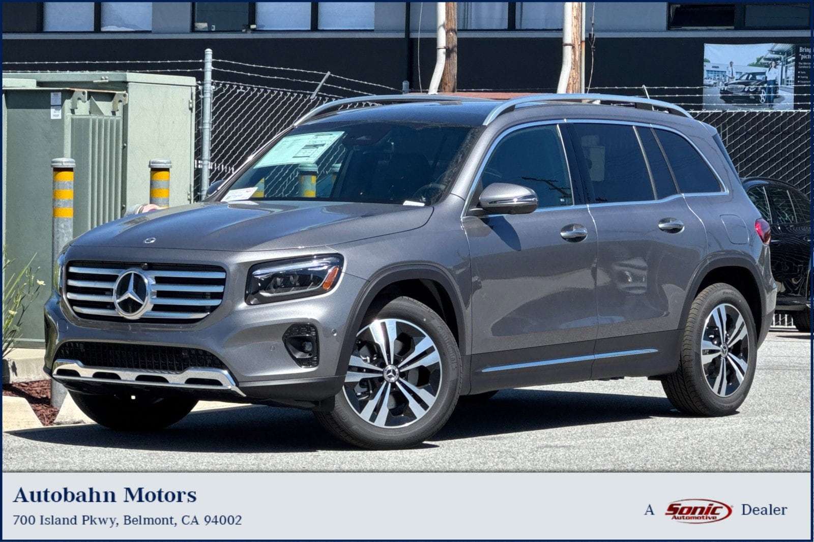 2026 Mercedes-Benz GLB GLB 250's photo