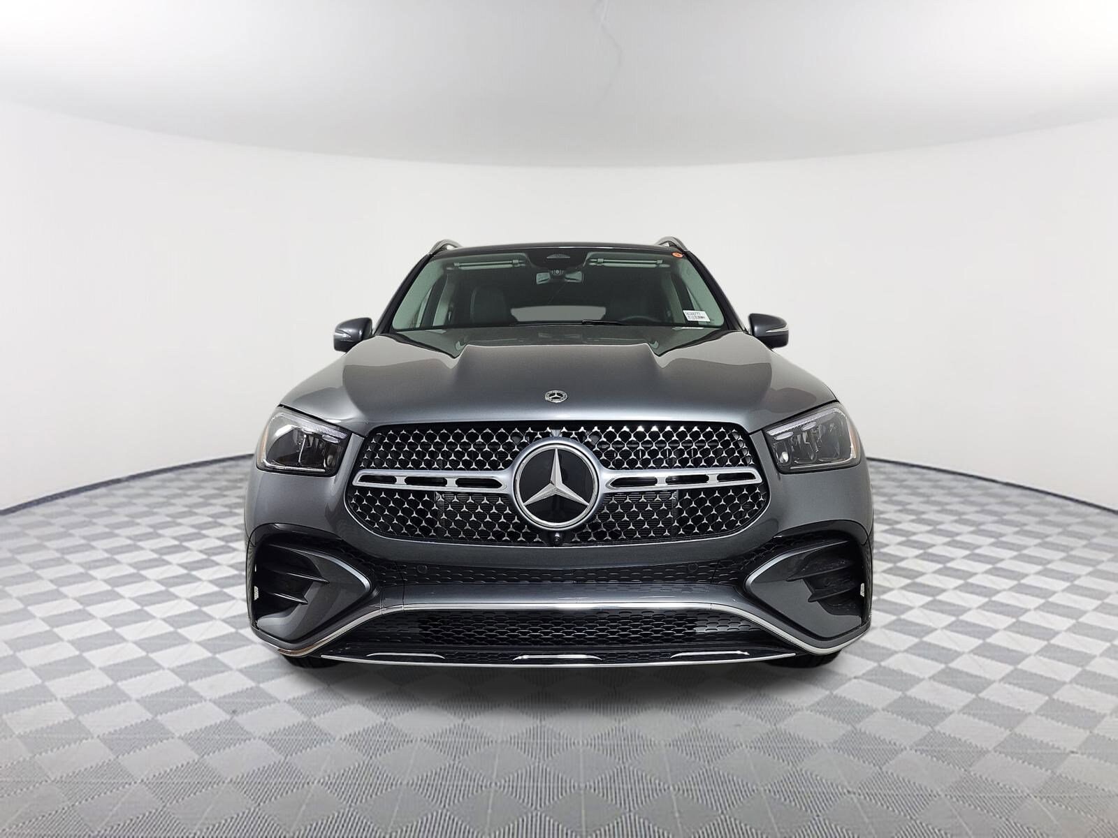 2025 Mercedes Benz GLE 350 4MATIC photo 2