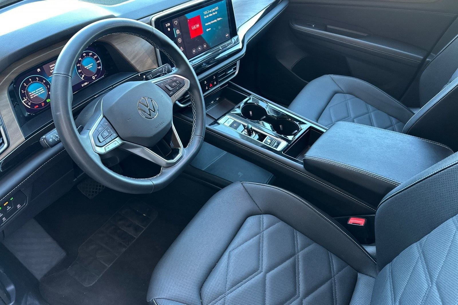 2024 Volkswagen Atlas SE Technology photo 4